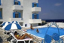 Blue Dolphin - studios & apartment