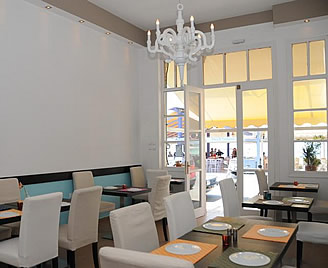 Restaurant Plaza Aegina town - Aegina island - Greece