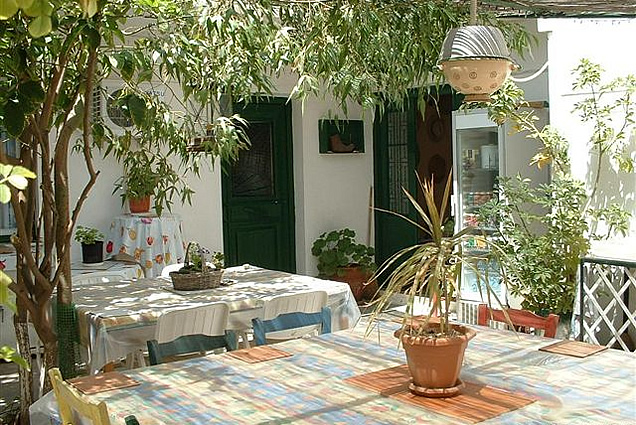 traditional_greek_town_house