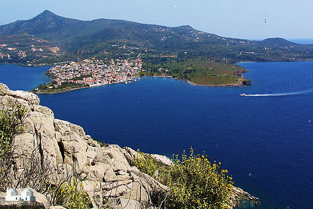 http://www.aeginagreece.com/aegina/pictures/index/slides/Aegina_island_Greece_moni_perdika_view.jpg