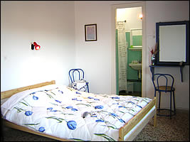 Galaris - cafe/ bar/ apartments Aghia Marina Beach - Aegina island