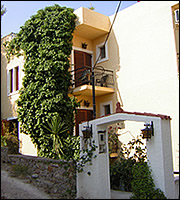 Artemis Rooms - Aghia Marina - Aegina island - Greece