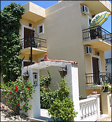 Artemis Rooms - Aghia Marina - Aegina island - Greece
