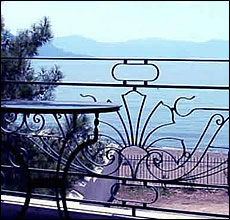 Crownview Suites - accommodation Marathonas - Aegina island - Greece