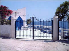 Kavos Bay Seafront studios and apartments