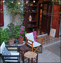 To Gramma - mezedopoleio - Aegina town - Greece