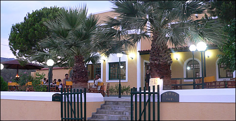 Mythos pizza cafe Aghia Marina - Aegina island - Greece