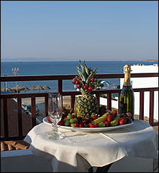 Laza Beach Inn - Rooms - Skala - Agistri