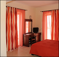 Laza Beach Inn - rooms