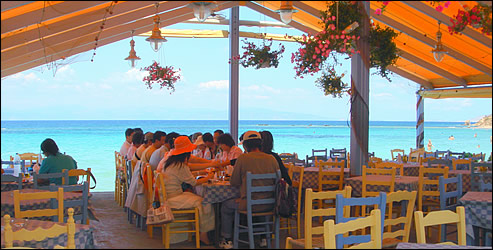 Having lunch next to the sea