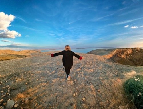 Uncovering the World, Uncovering Myself